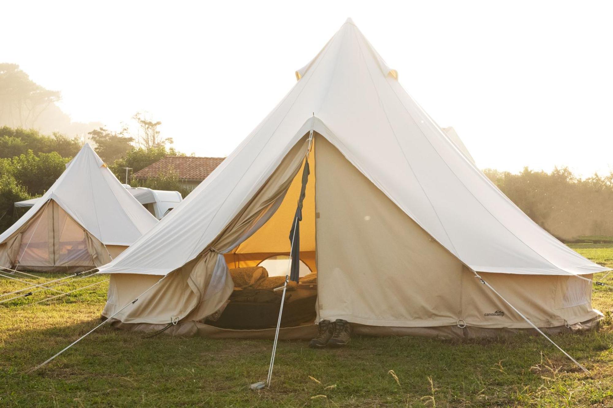 Aparra Surfcamp Saint-Georges-De-Didonne Hotel ภายนอก รูปภาพ