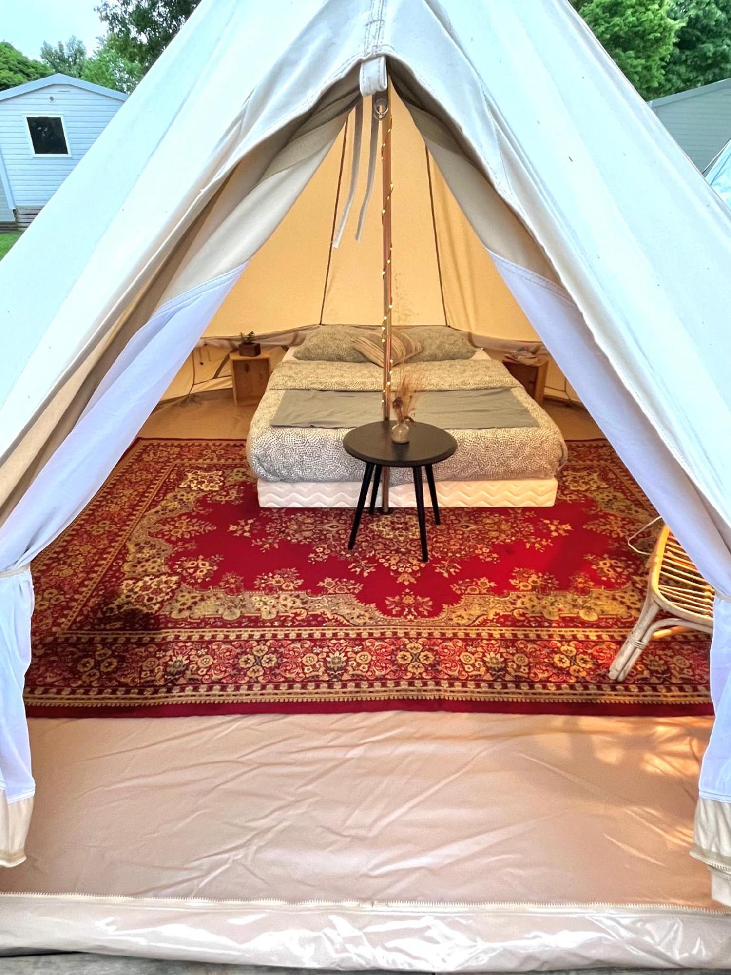 Aparra Surfcamp Saint-Georges-De-Didonne Hotel ภายนอก รูปภาพ